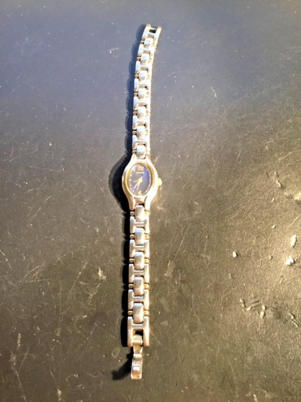 Seiko 1N01‑0OT0 Women’s Quartz – Blue Dial – Two‑Tone – New Battery – Working